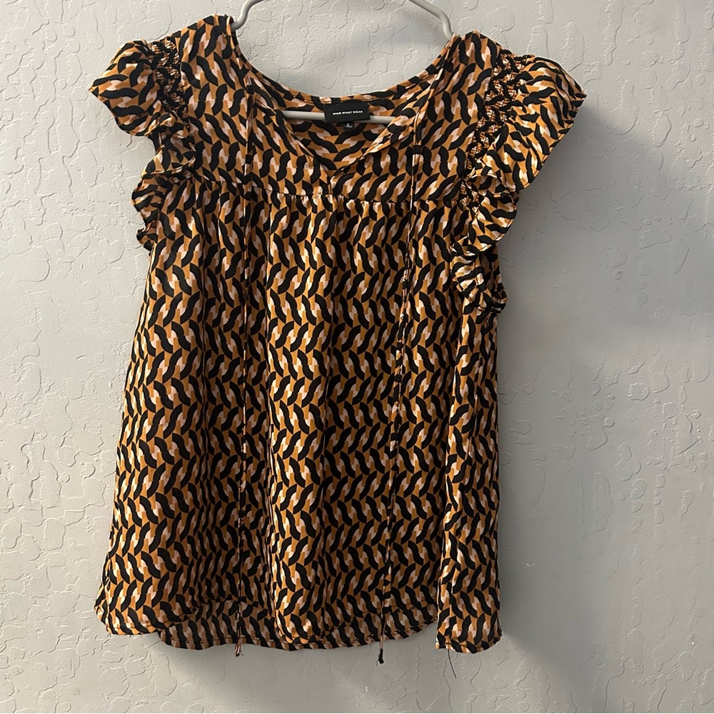 Ruffle Short Sleeve Blouse